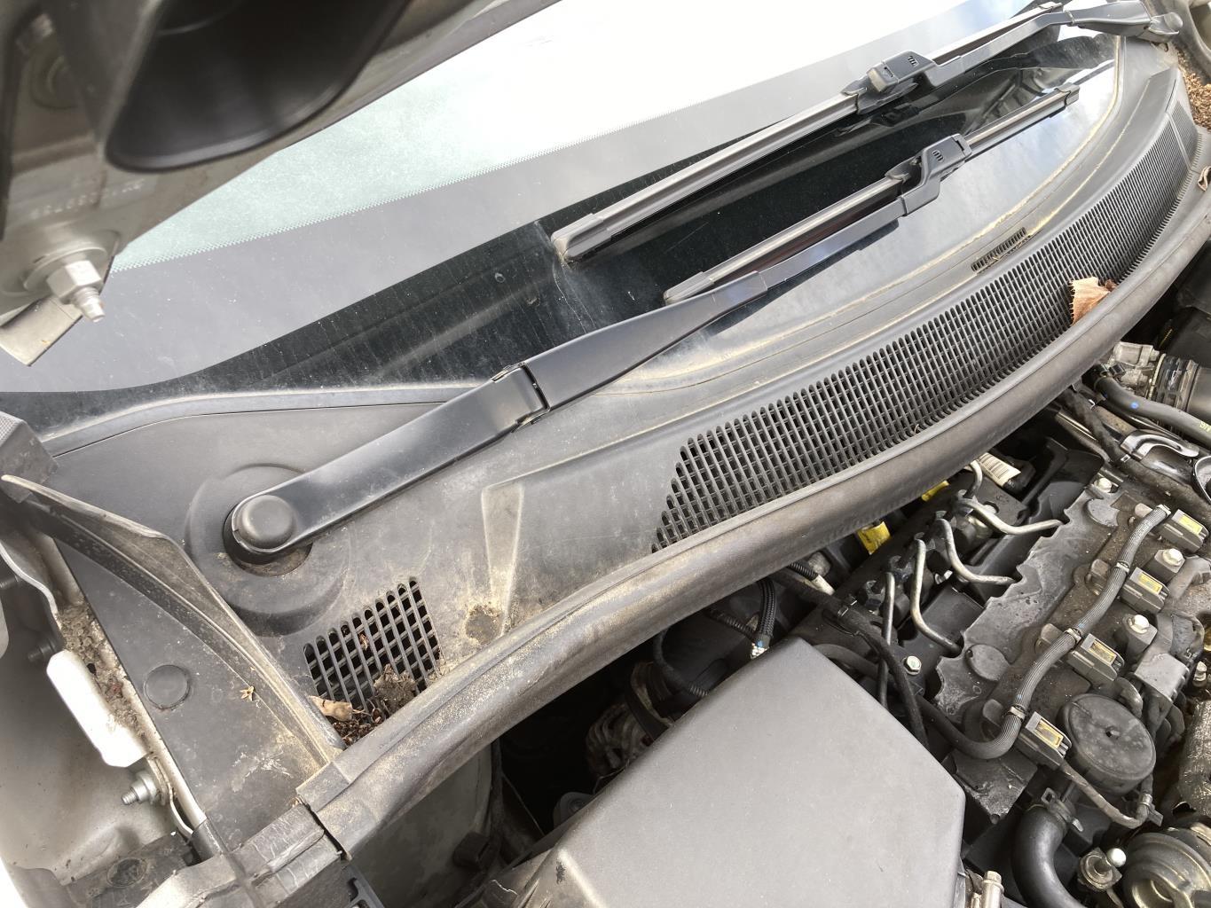 Baie de pare brise OPEL MERIVA B PHASE 2 Diesel - 1