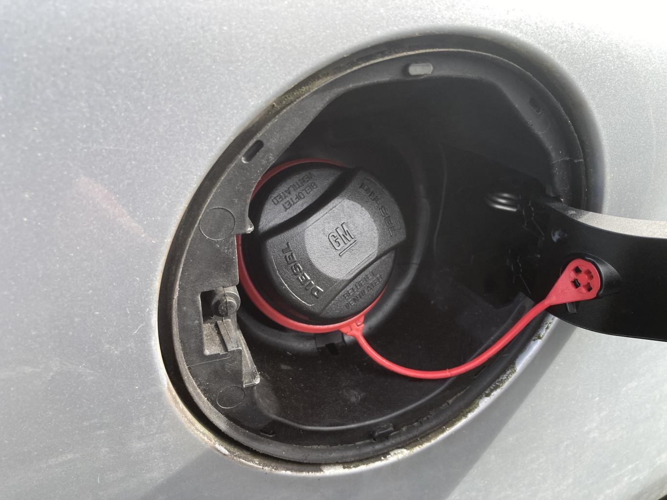 Bouchon de carburant OPEL MERIVA B PHASE 2 Diesel - 1
