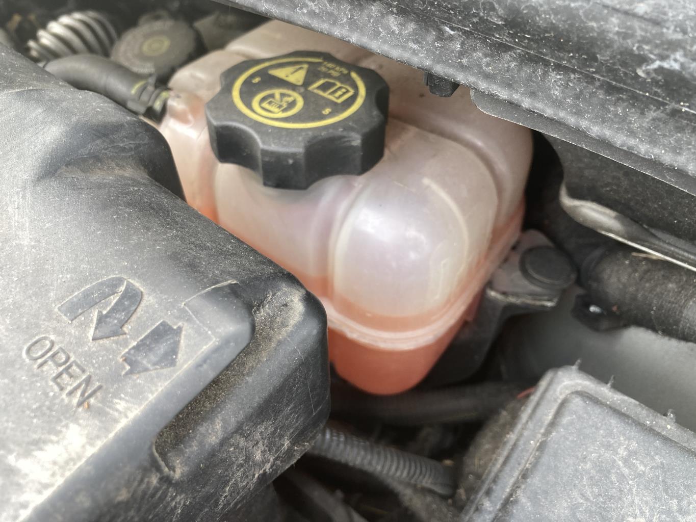 Vase d'expansion OPEL MERIVA B PHASE 2 Diesel - 1