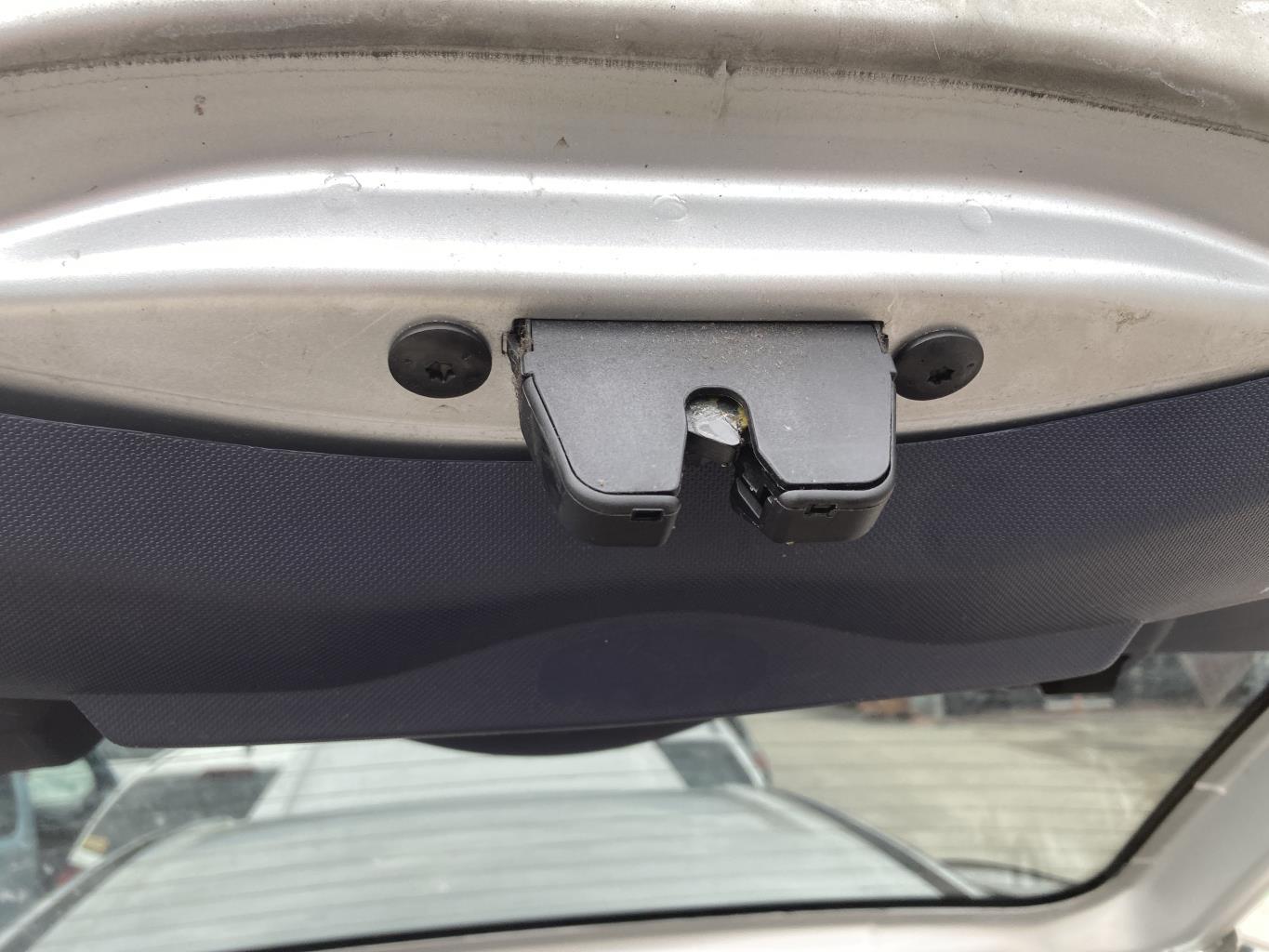 Serrure de hayon PEUGEOT 1007 Diesel - 1