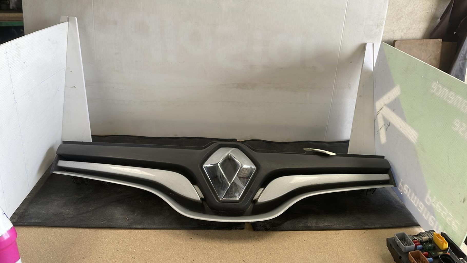Calandre RENAULT KANGOO 2 PHASE 2 Diesel - 1