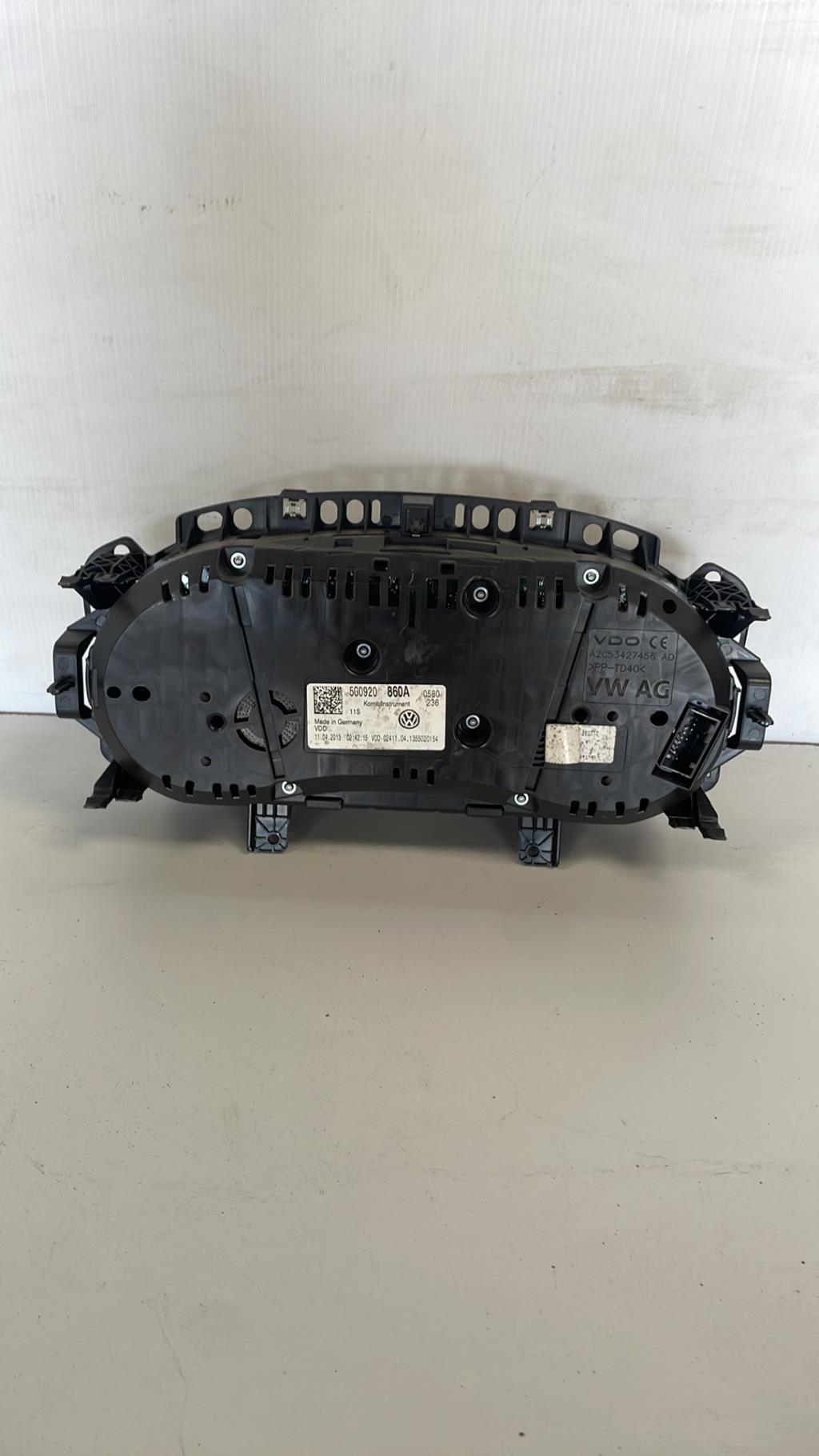 Compteur VOLKSWAGEN GOLF 7 PHASE 1 Diesel - 1