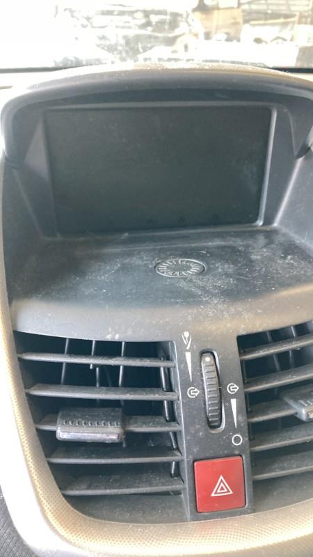 Ecran GPS PEUGEOT 207 PHASE 1  - 1