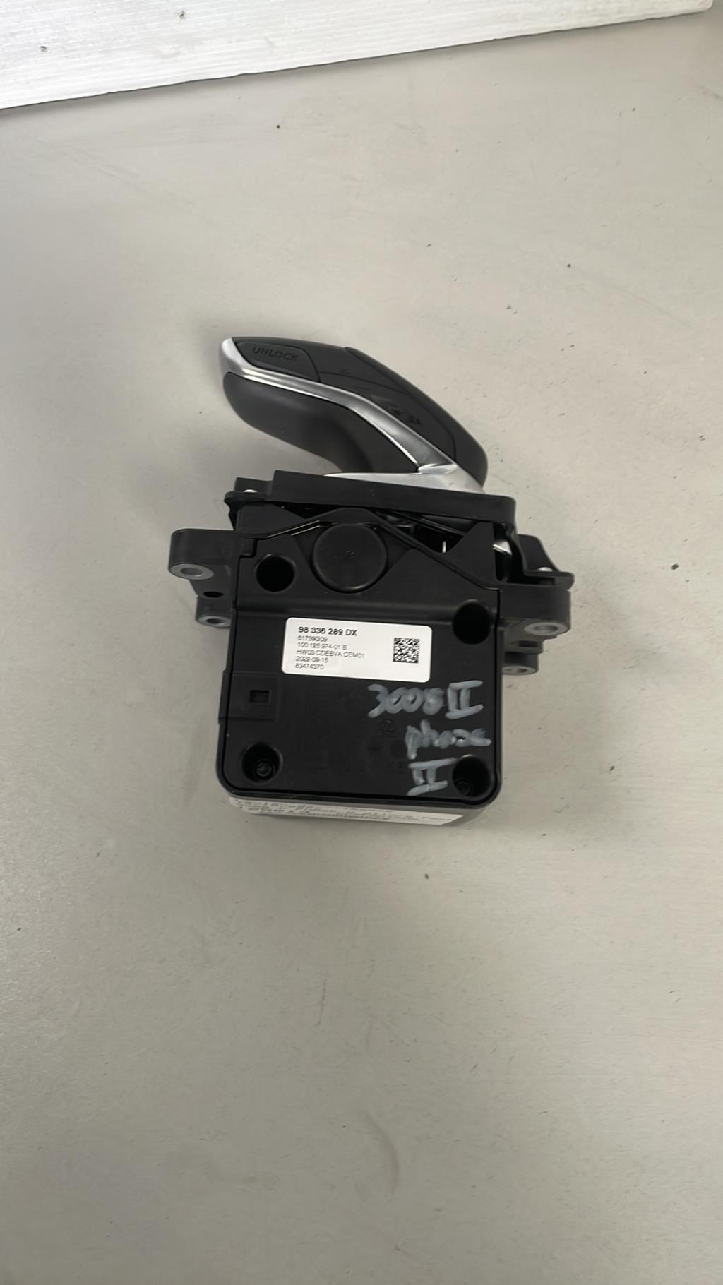 Levier de vitesses PEUGEOT 3008 2 PHASE 2 Essence/Hybride - 1