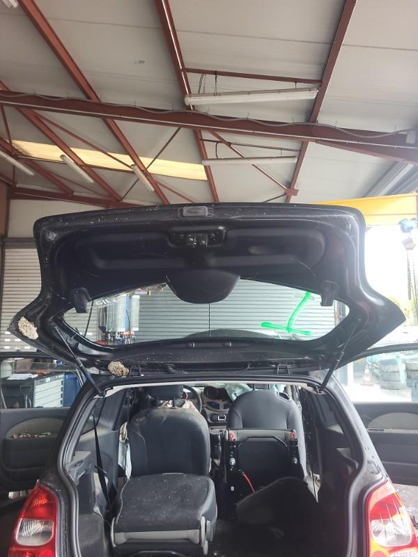 Malle/Hayon arriere RENAULT TWINGO 2 PHASE 1 Essence - 1