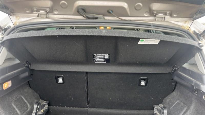 Plage arriere TOYOTA AURIS 2 PHASE 1 Essence - 1
