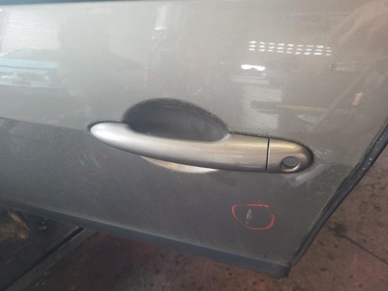 Poignee porte avant gauche RENAULT MODUS PHASE 2 Essence - 1