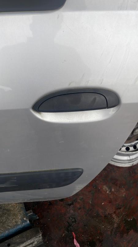Porte arriere gauche DACIA LOGAN MCV 1 PHASE 1 BREAK Essence - 1