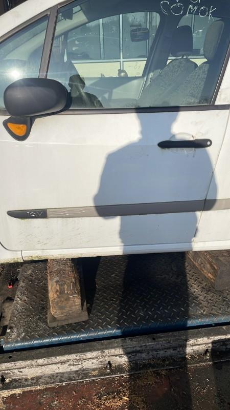 Porte avant gauche RENAULT MODUS PHASE 1 Essence - 1