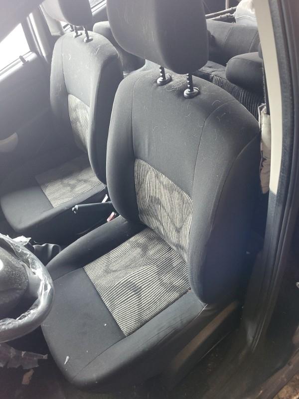 Siege avant gauche DACIA SANDERO 1 Essence/GPL - 1