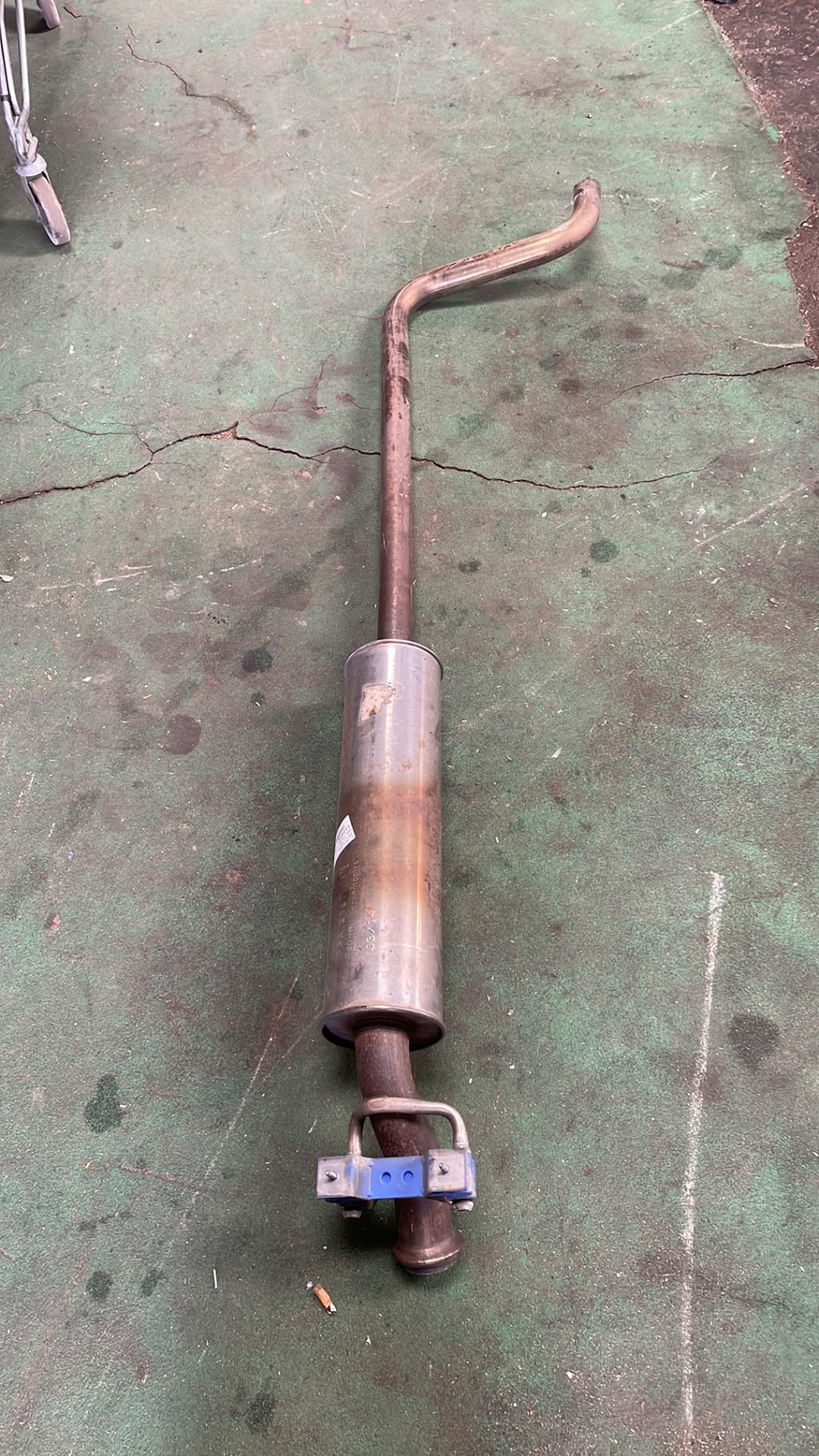 Silencieux intermediaire (echappement) CITROEN DS5 PHASE 1 Essence - 1