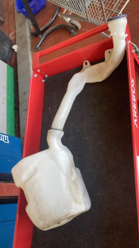 Vase de lave glace PEUGEOT 207 PHASE 1  - 1