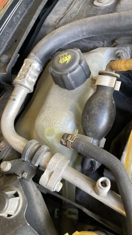 Vase d'expansion RENAULT MEGANE 3 PHASE 1 Diesel - 1