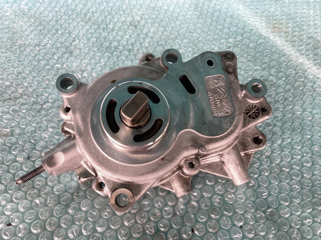 Pompe haute pression PEUGEOT EXPERT 3 PHASE 1 Diesel - 1