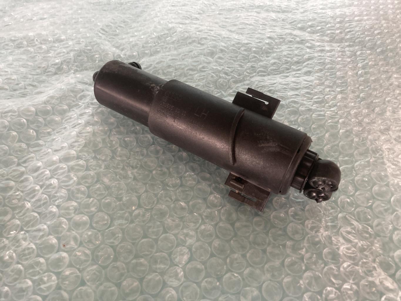 Pompe lave phares AUDI A5 1 COUPE S5 PHASE 1 Essence - 1