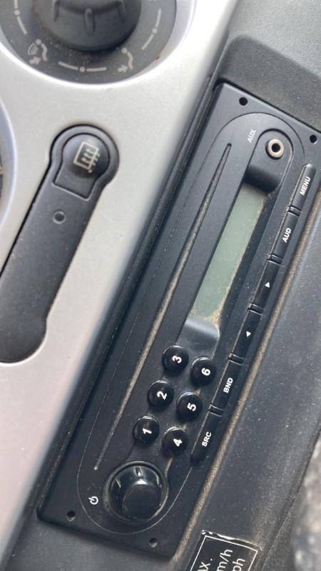 Autoradio d'origine RENAULT KANGOO 2 PHASE 1 Electricité - 1