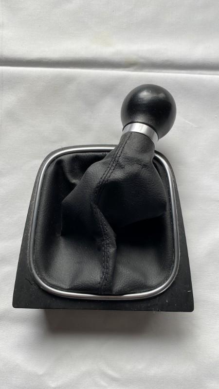 Pommeau de vitesses VOLKSWAGEN GOLF 6 Essence - 1