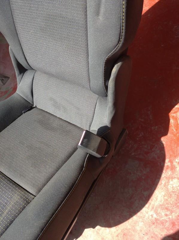 Siege arriere droit RENAULT SCENIC 3 PHASE 1 Diesel - 1