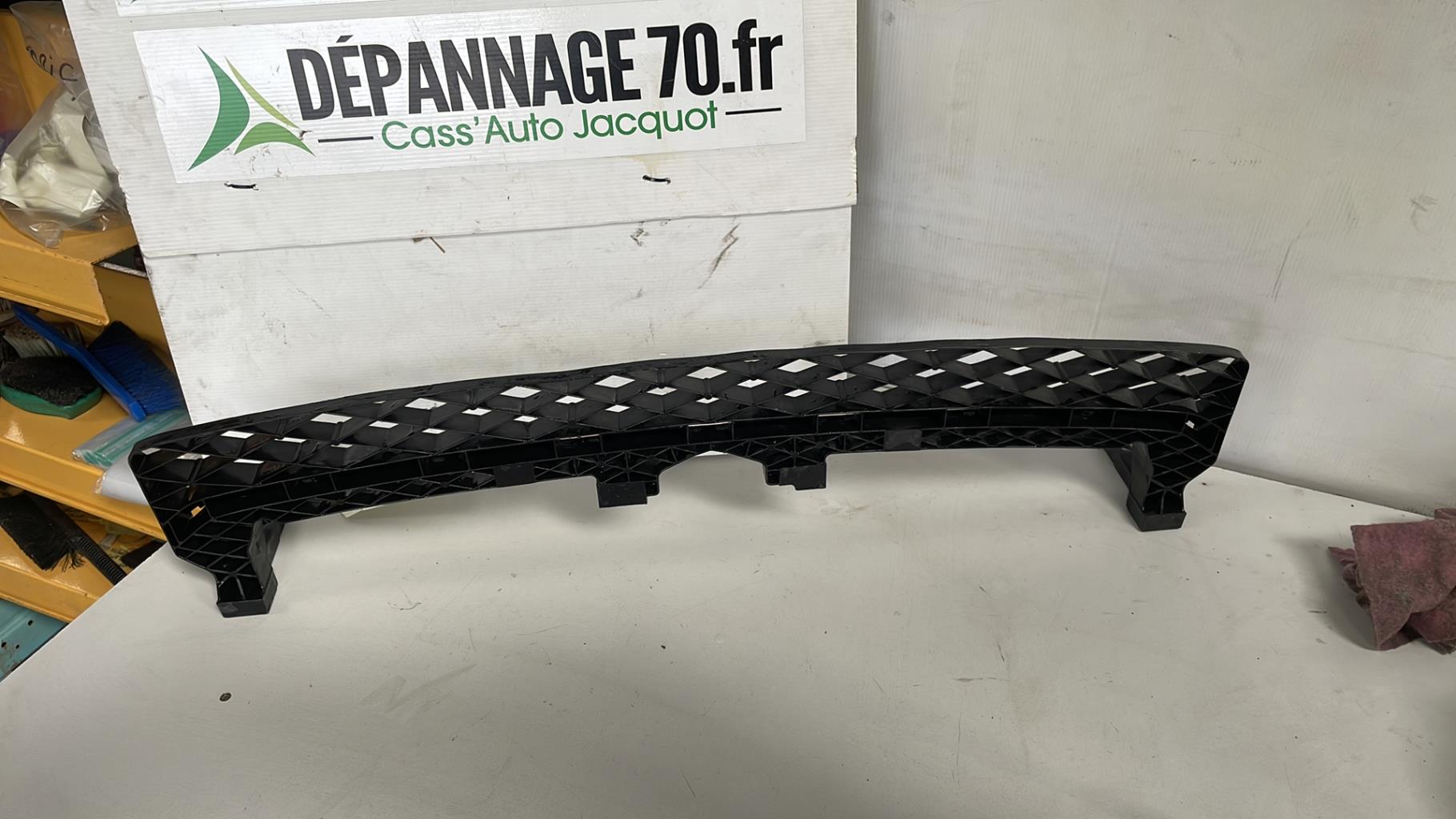 Support de pare chocs avant VOLKSWAGEN PASSAT 6 BREAK Diesel - 1
