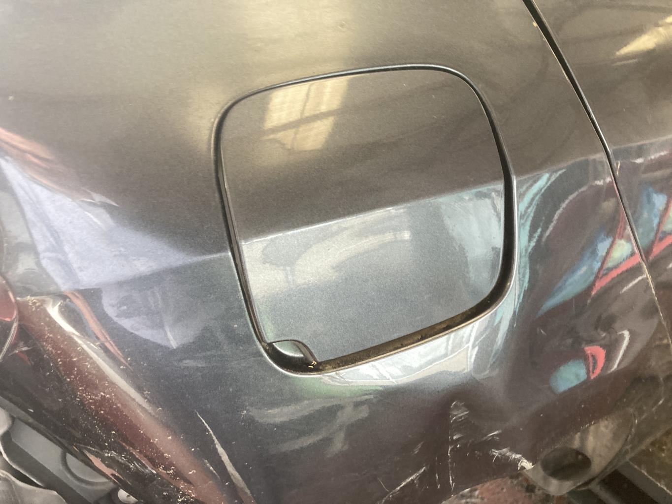 Trappe d'essence RENAULT CLIO 3 PHASE 1 BREAK Diesel - 1