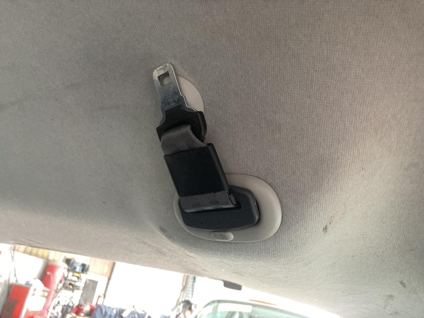 Ceinture arriere centrale RENAULT CLIO 3 PHASE 1 BREAK Diesel - 1