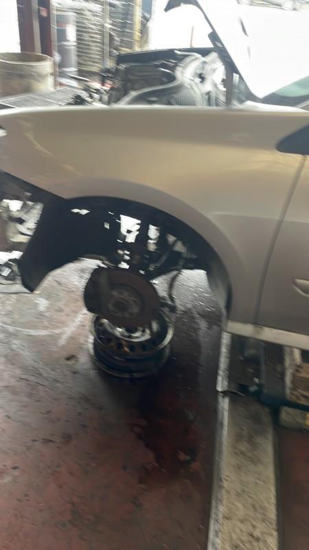 Aile avant gauche RENAULT LAGUNA 3 PHASE 1 Diesel - 1