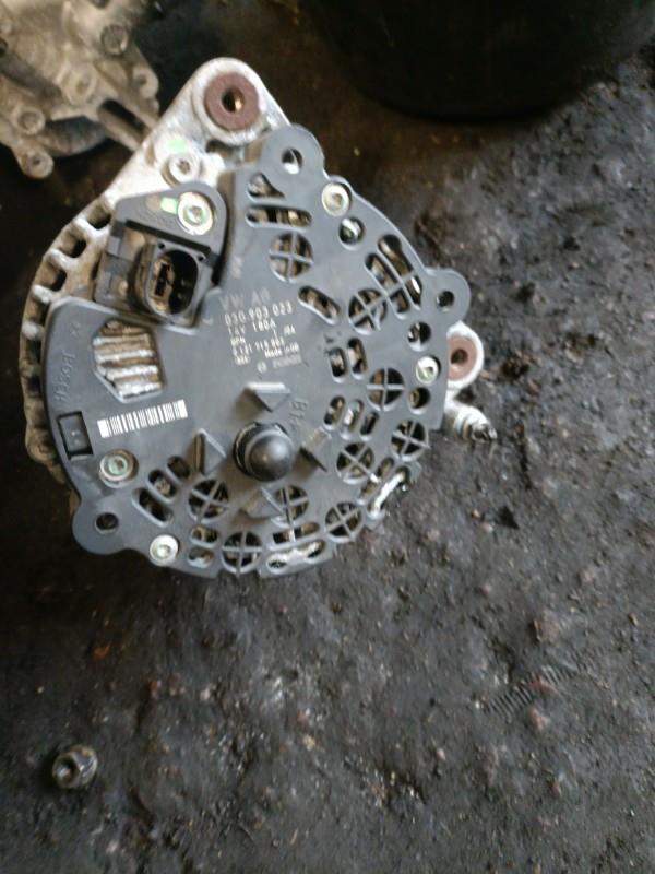 Alternateur VOLKSWAGEN PASSAT 5 Diesel - 1