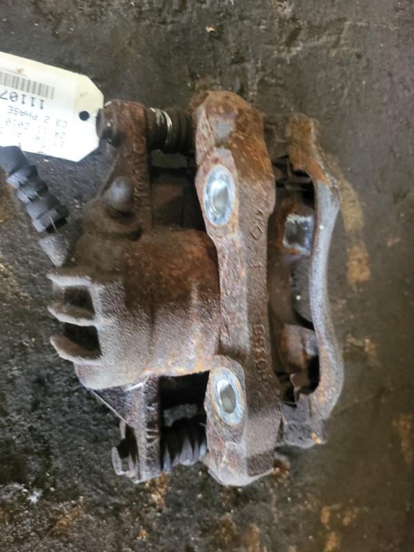 Etrier avant droit (freinage) CITROEN C3 2 PHASE 1 Diesel - 1