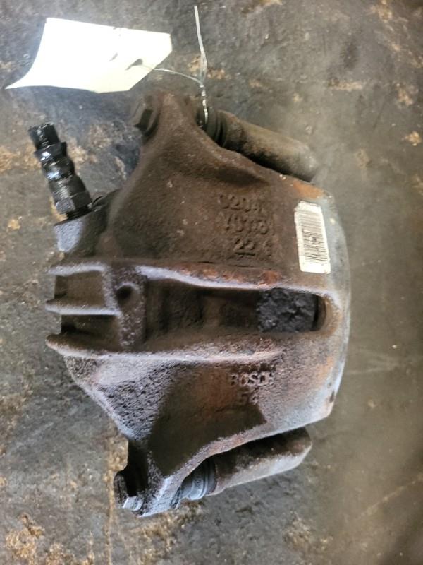 Etrier avant gauche (freinage) CITROEN C3 2 PHASE 1 Diesel - 1