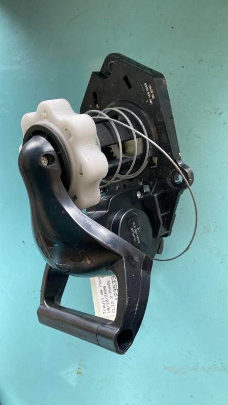 Treuil de roue de secours RENAULT CLIO 3 PHASE 1 BREAK Diesel - 1