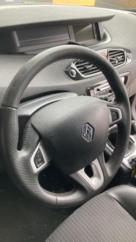 Volant RENAULT SCENIC 3 PHASE 1 Diesel - 1