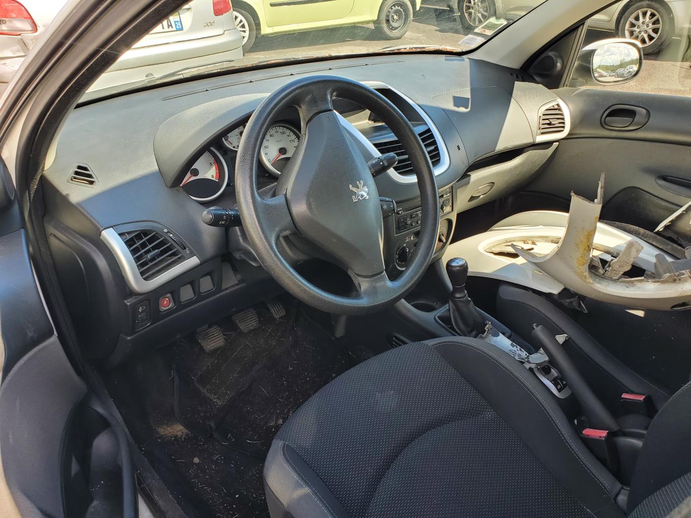Moteur PEUGEOT 206+ Diesel - 1