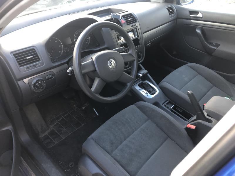 Moyeu avant droit VOLKSWAGEN GOLF 5 Diesel - 1