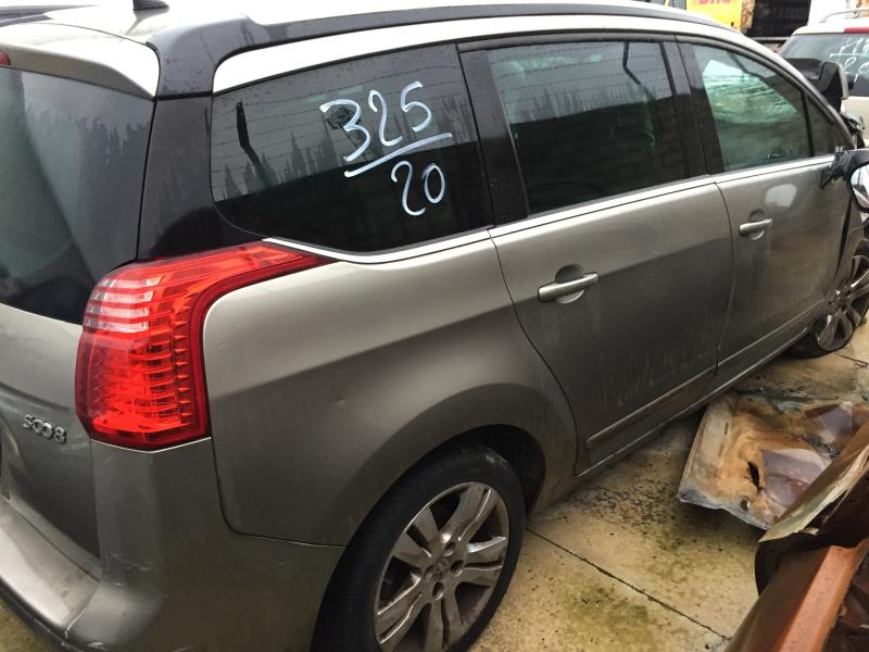 Interieur complet PEUGEOT 5008 1 PHASE 1 Diesel - 1