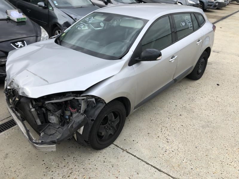Commande GPS RENAULT MEGANE 3 PHASE 2 BREAK Diesel - 1