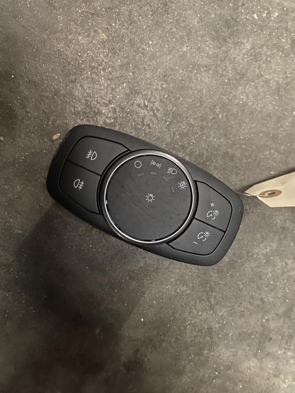 Commande de phare FORD PUMA 2 Essence - 1