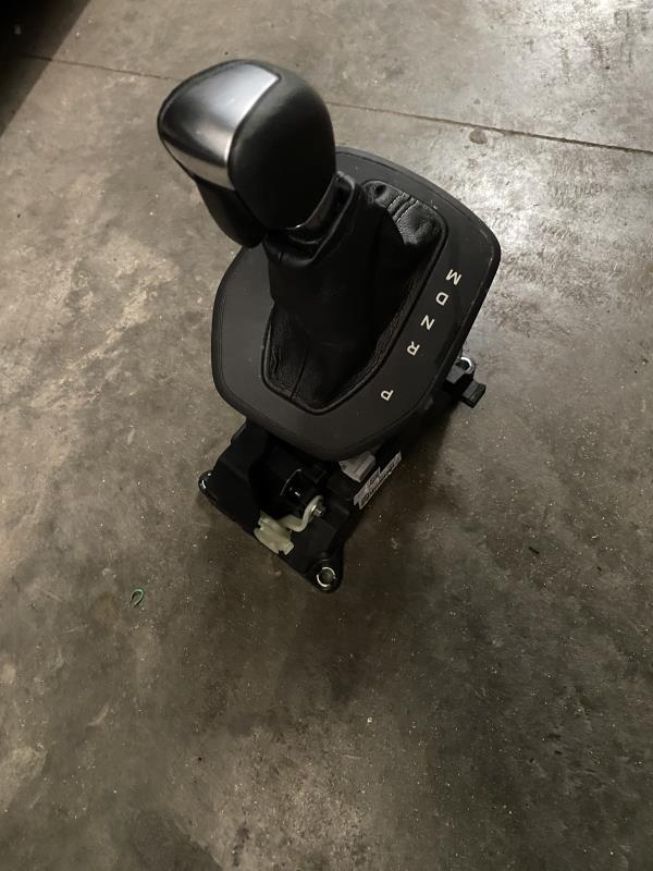 Levier de vitesses FORD PUMA 2 Essence - 1