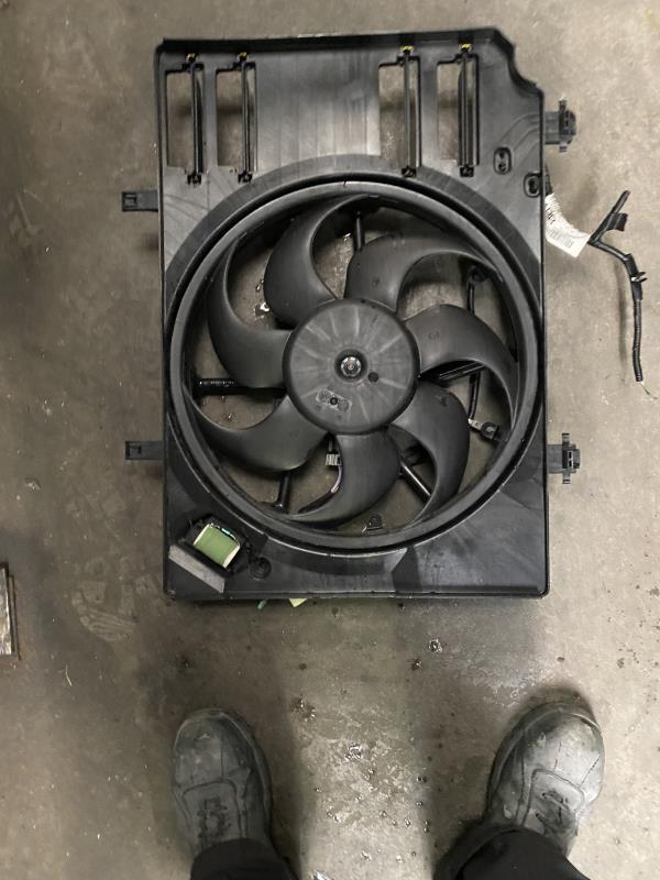 Ventilateur eau FORD PUMA 2 Essence - 1