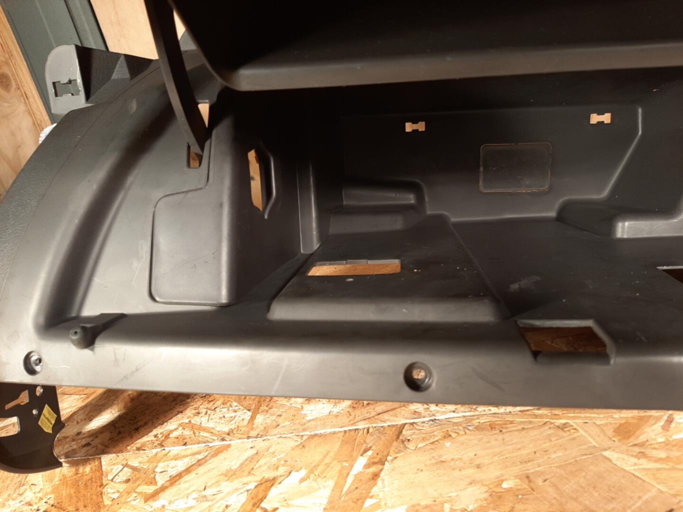 Boite a gants CITROEN C8 Diesel - 1