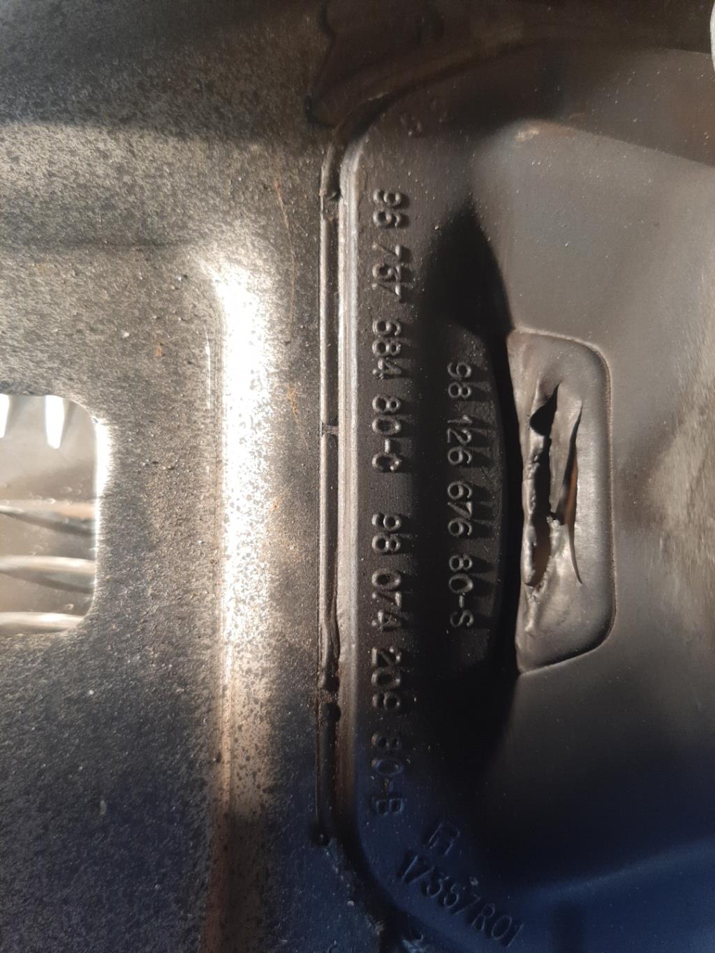 Support de boite PEUGEOT 5008 2 PHASE 2 Diesel - 1
