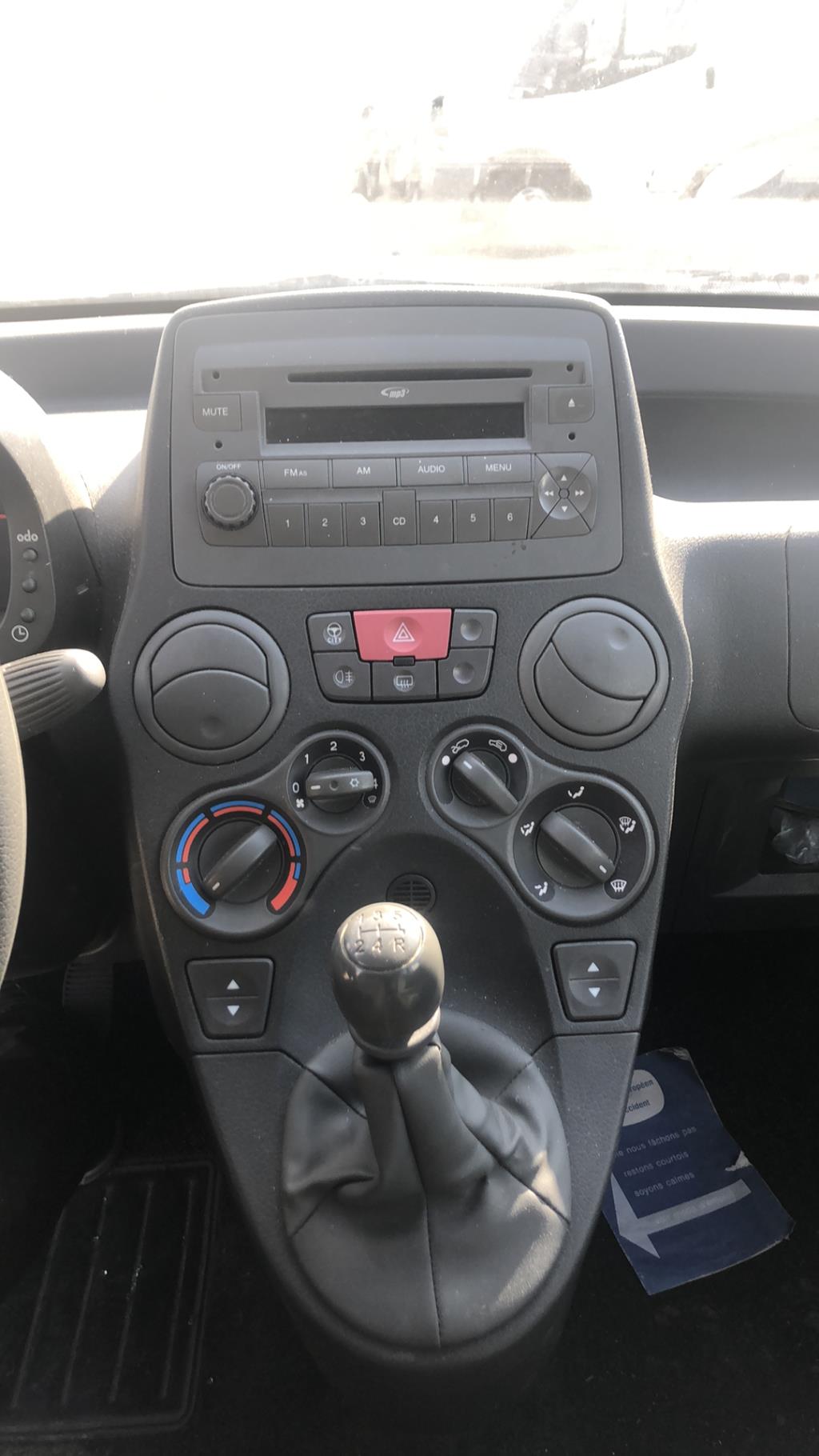 Calandre FIAT PANDA 2 PHASE 1 Essence - 1