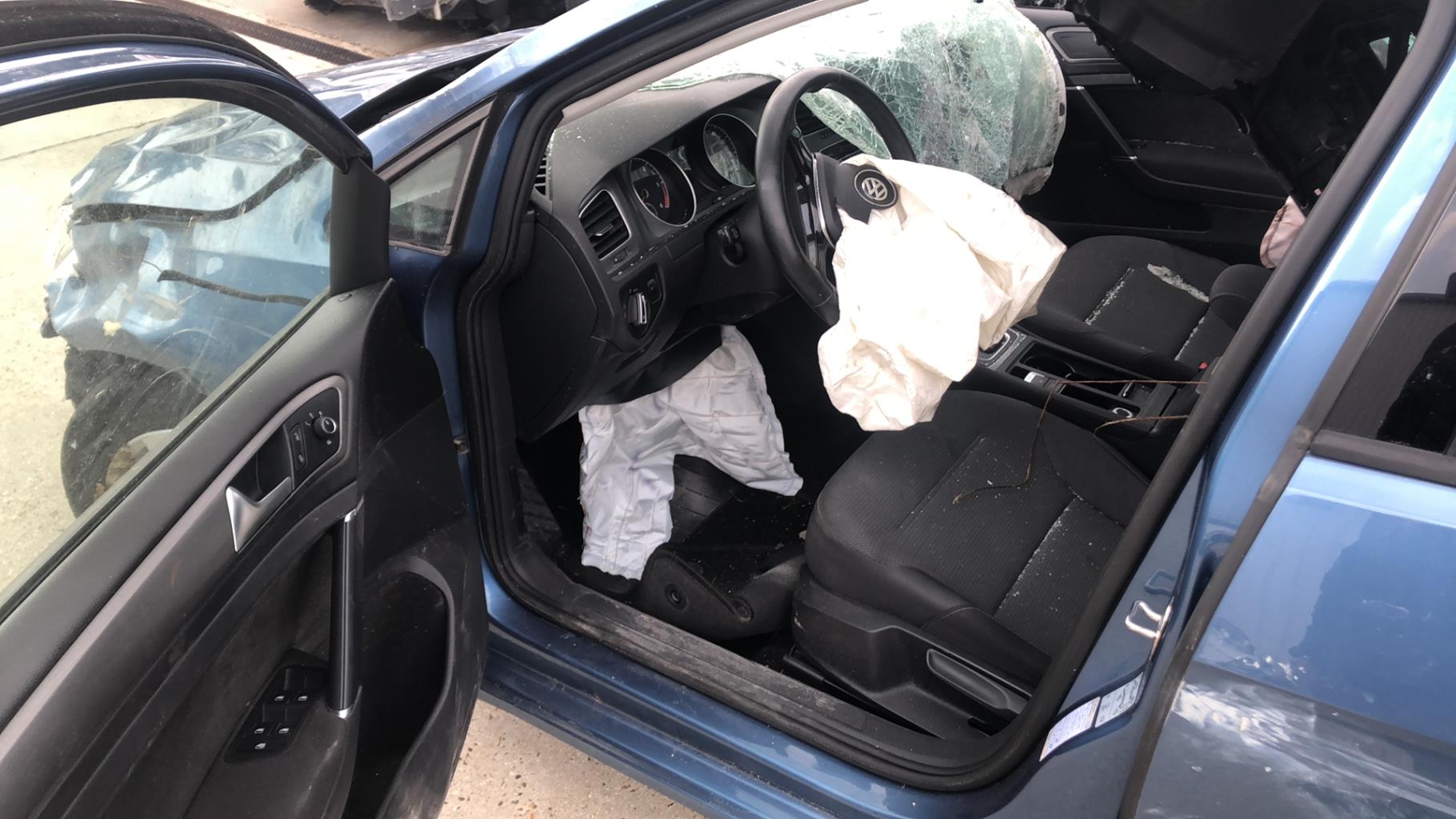 Ecran GPS VOLKSWAGEN GOLF 7 PHASE 1 Diesel - 1