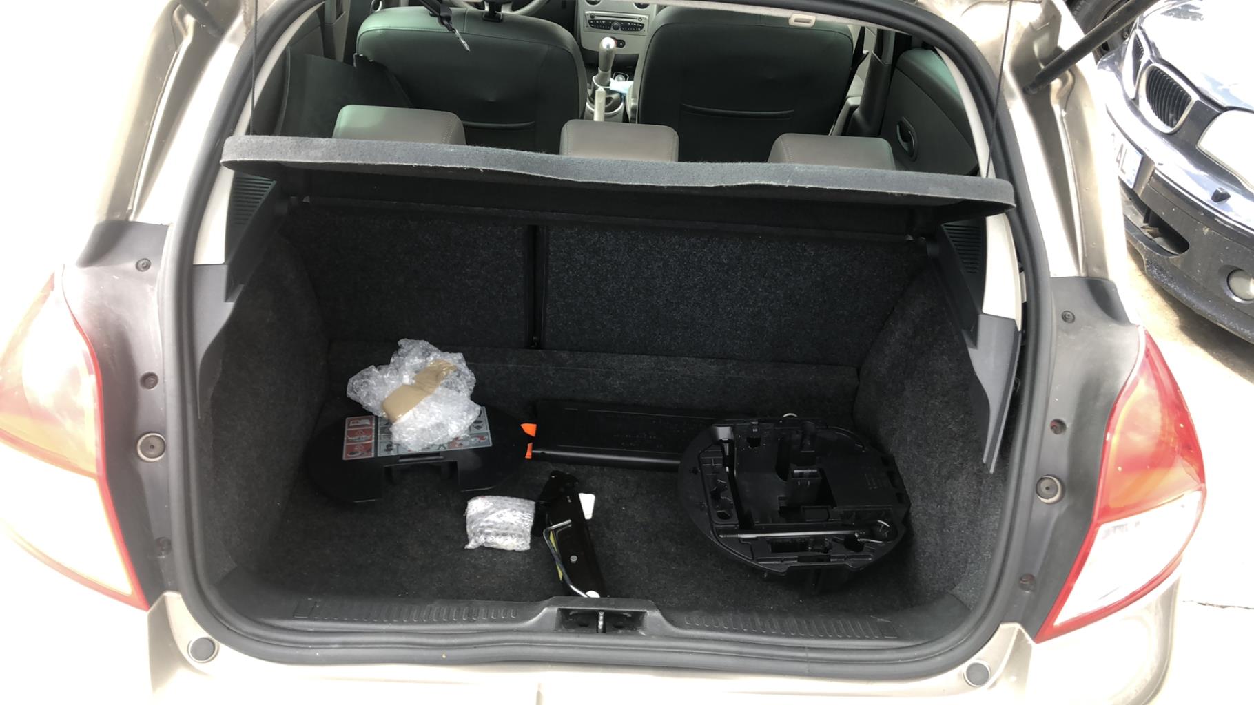 Commande retroviseurs RENAULT CLIO 3 PHASE 2 Diesel - 1