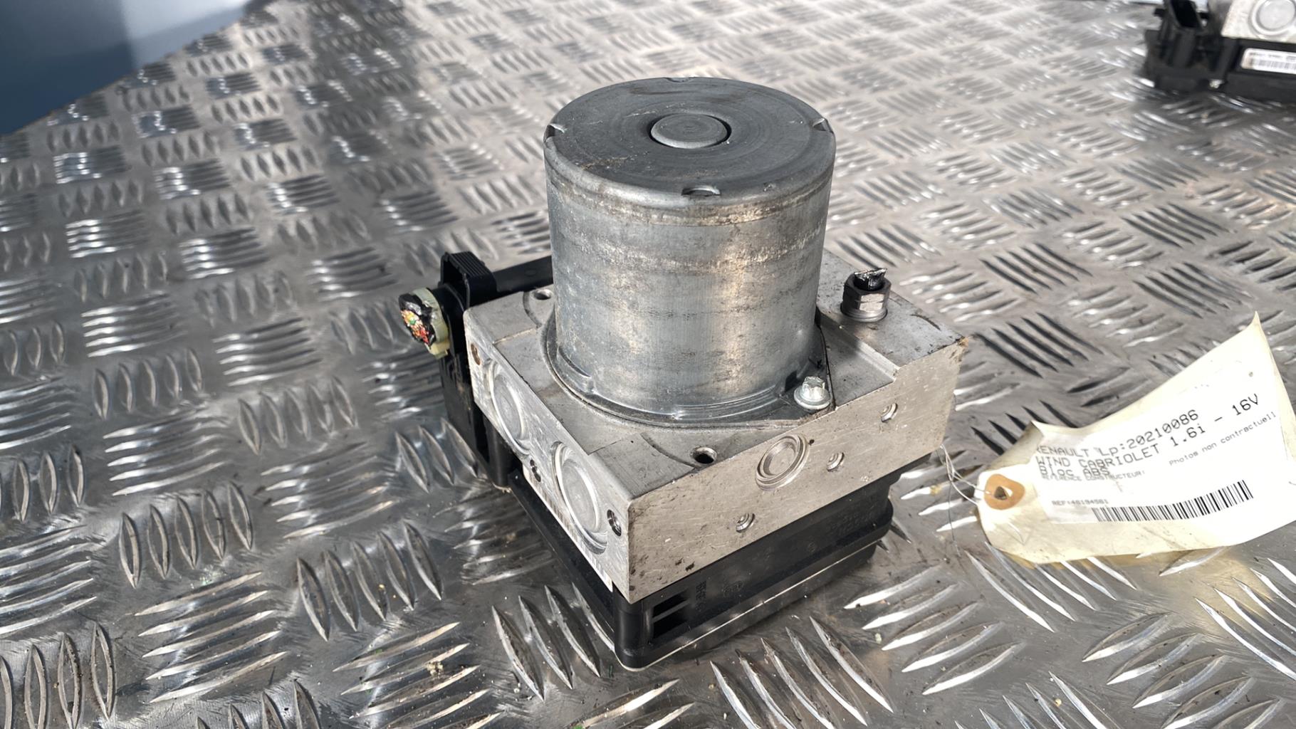 Bloc ABS (freins anti-blocage) RENAULT WIND CABRIOLET Essence - 1