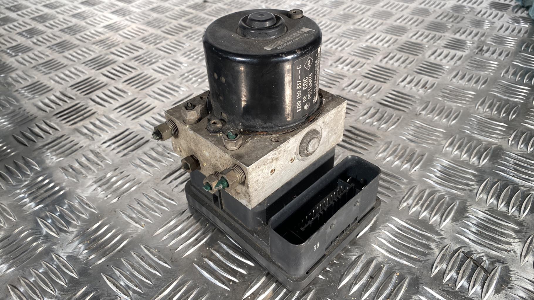 Bloc ABS (freins anti-blocage) RENAULT ESPACE 4 PHASE 1 Diesel - 1
