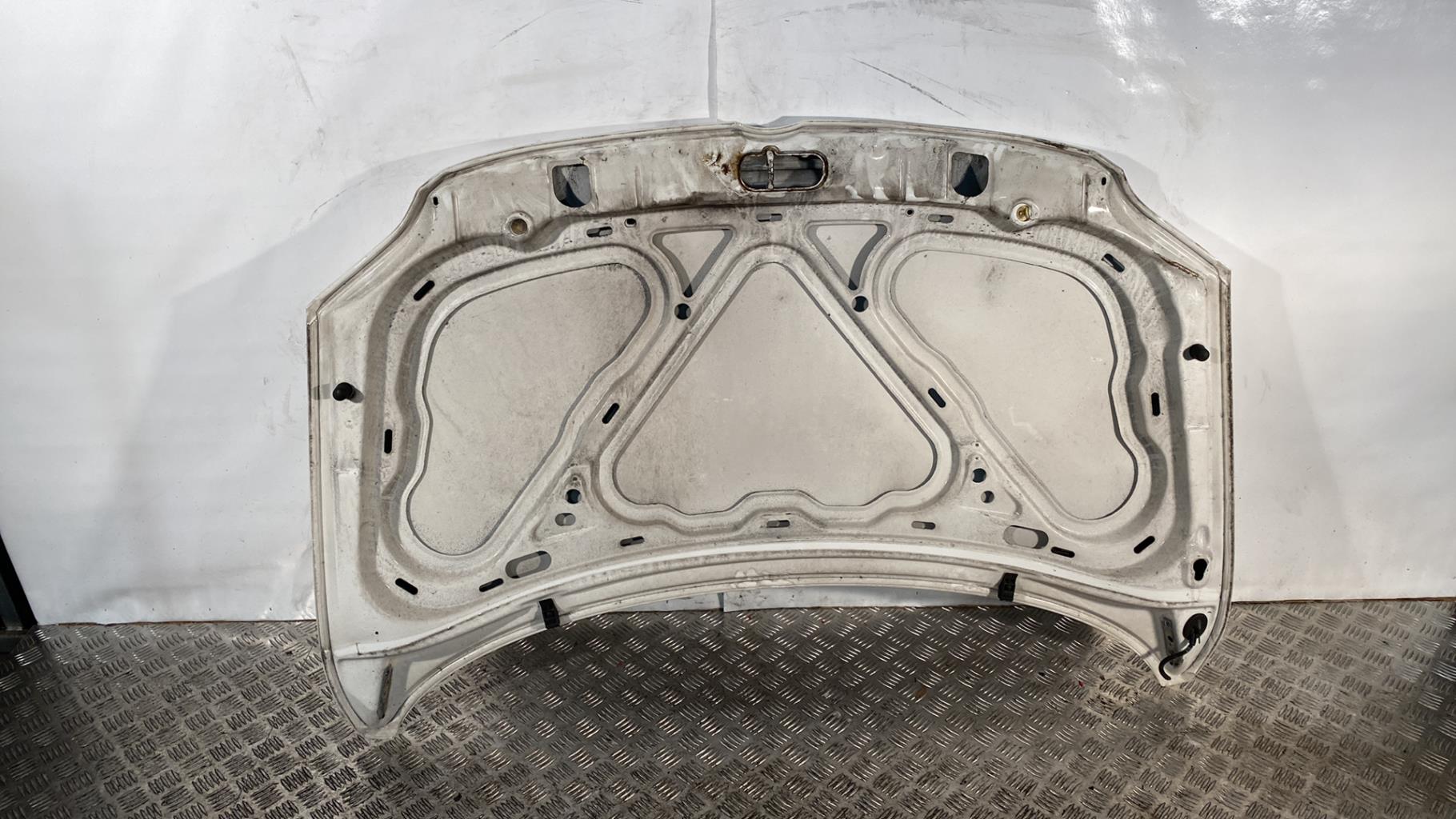 Capot VOLKSWAGEN FOX Essence - 1