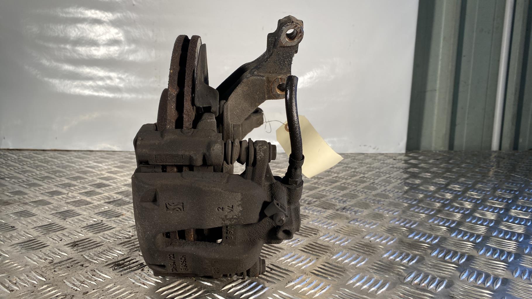 Moyeu avant droit OPEL CORSA D PHASE 2 Diesel - 1