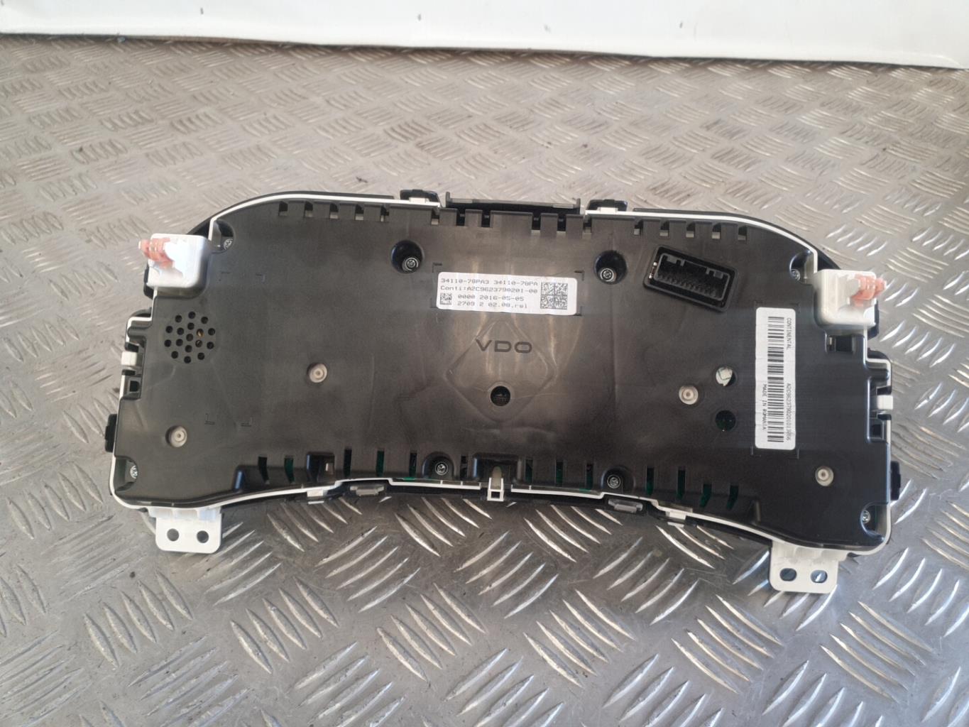 Compteur SUZUKI SWIFT 4 Essence - 1