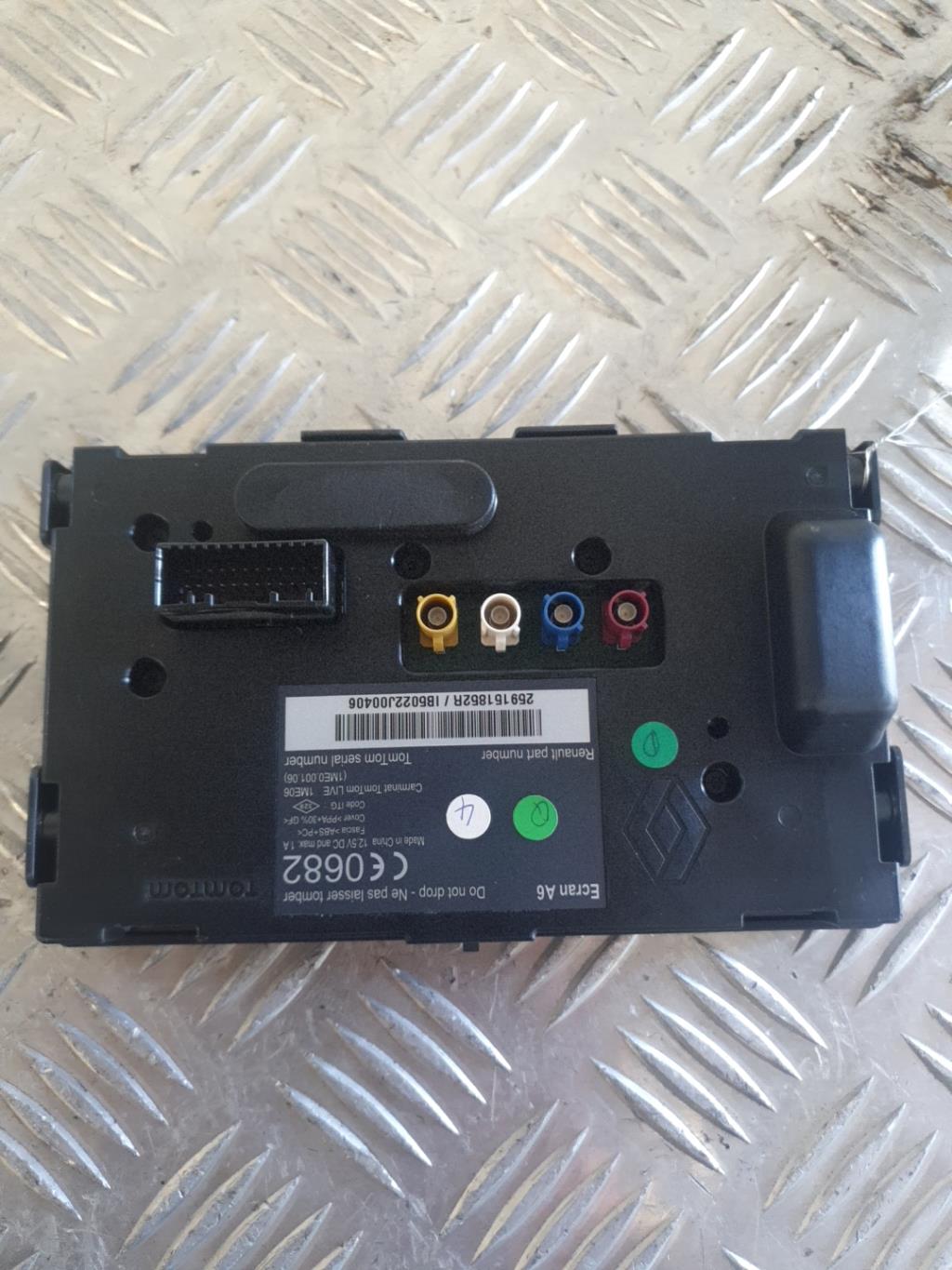 Ecran GPS RENAULT CLIO 3 PHASE 2 BREAK Diesel - 1