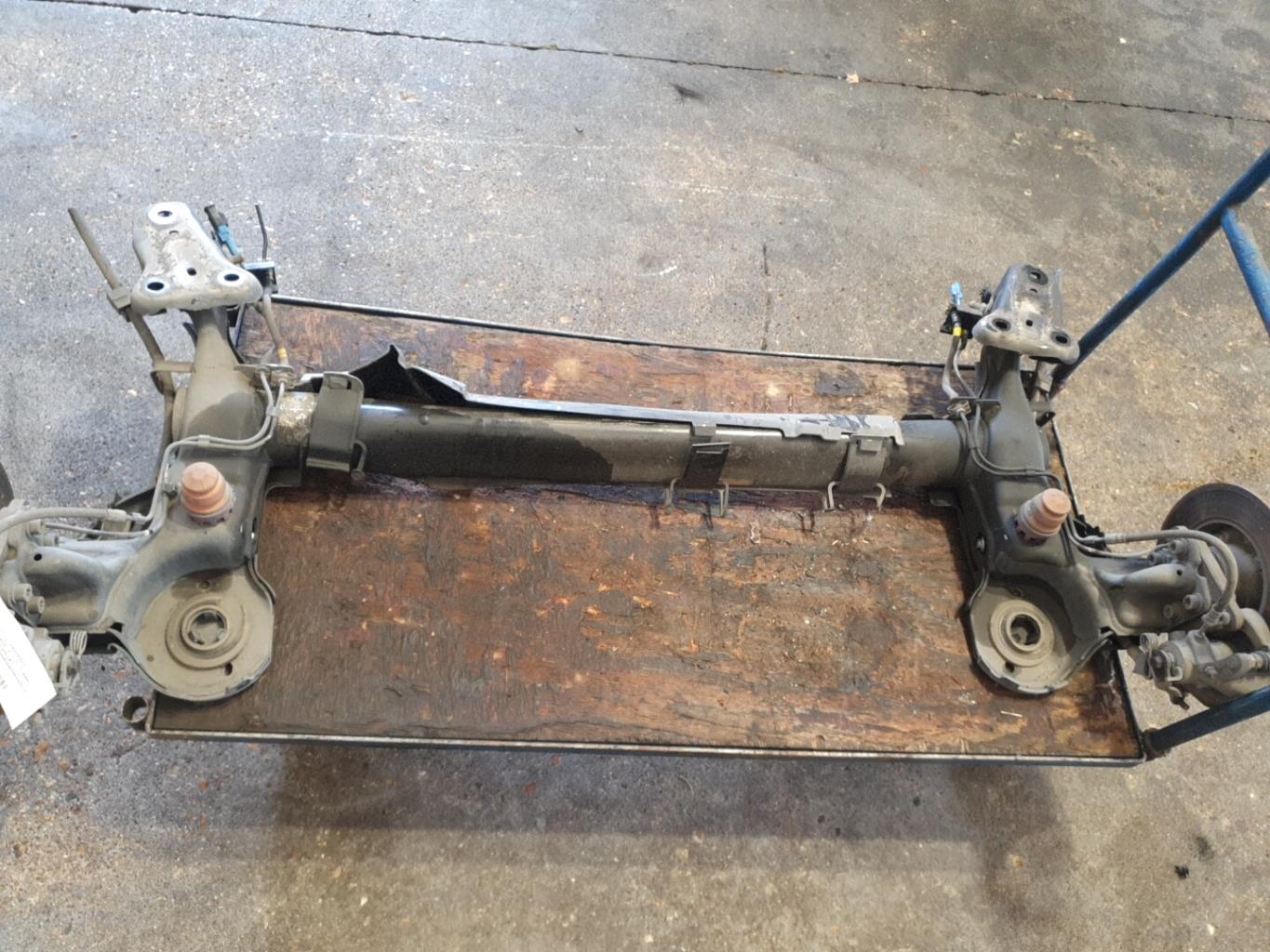 Train arriere complet PEUGEOT 208 1 PHASE 2 Diesel - 1